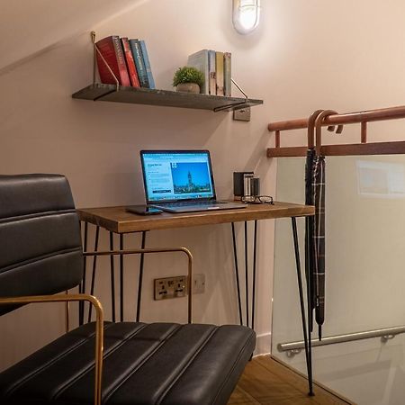 شقة غلاسغو  في Loft On The Crescent - 5 Star Scottish Luxury - Prime West End Location المظهر الخارجي الصورة