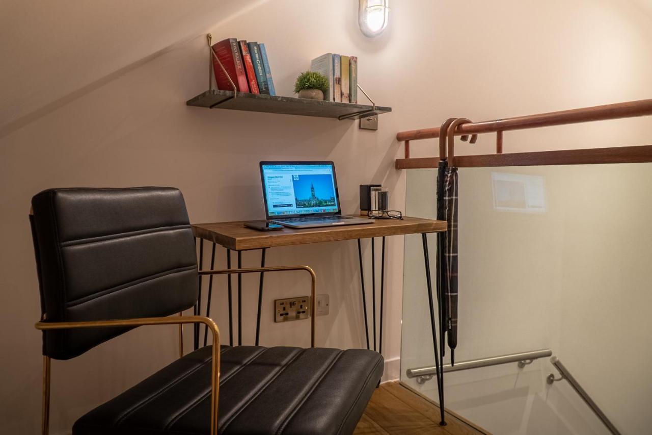 شقة غلاسغو  في Loft On The Crescent - 5 Star Scottish Luxury - Prime West End Location المظهر الخارجي الصورة